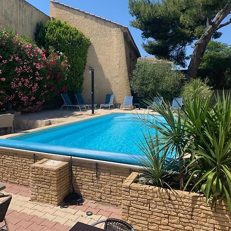 Hotel La Bastide D'Entraigues Buitenkant foto