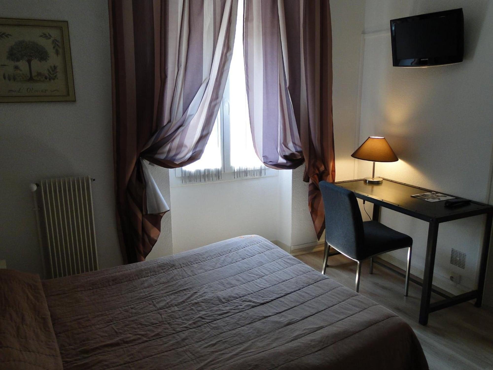 Hotel La Bastide D'Entraigues Buitenkant foto