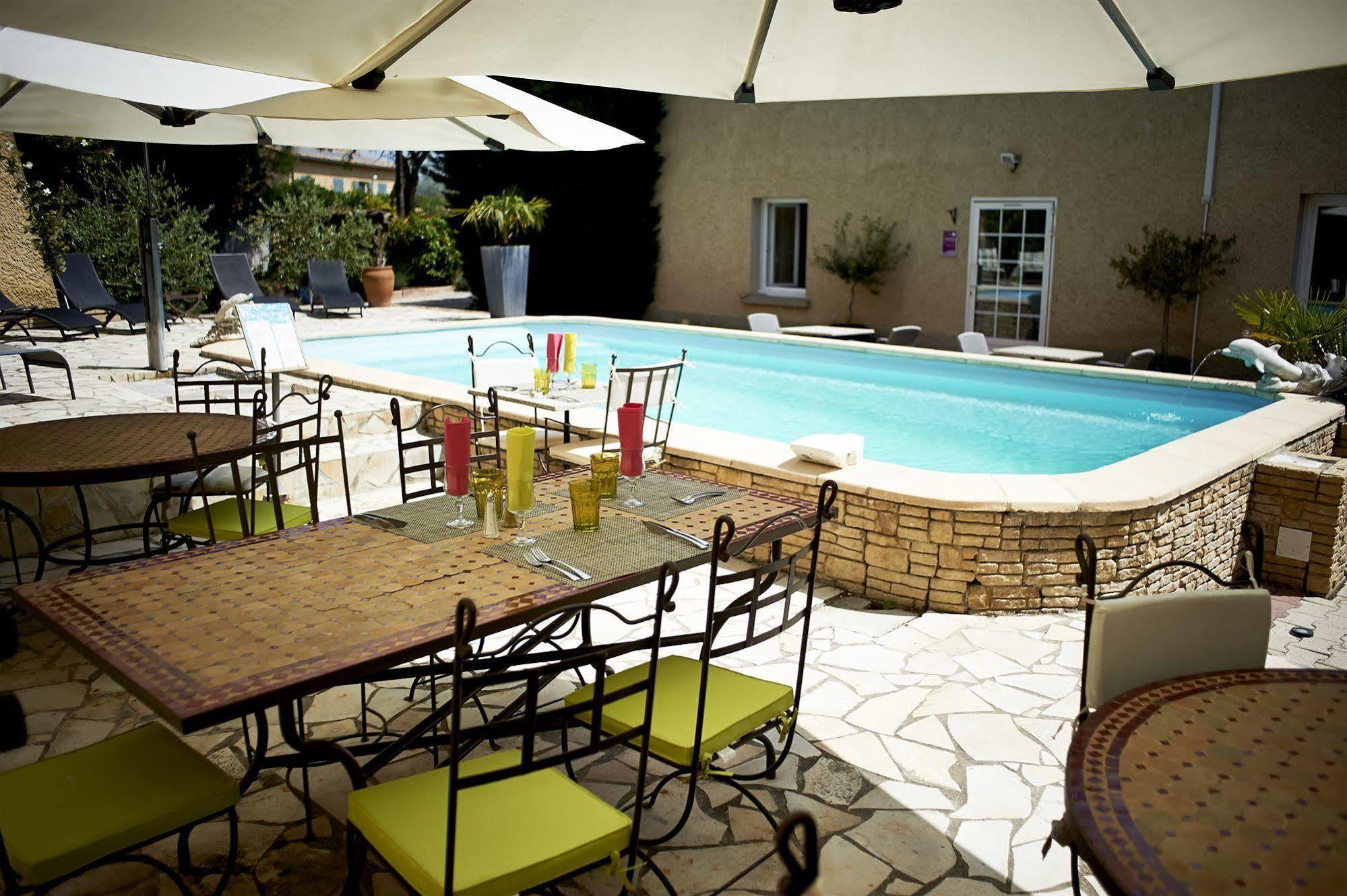 Hotel La Bastide D'Entraigues Buitenkant foto