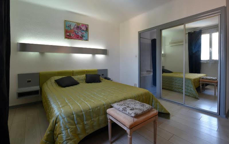 Hotel La Bastide D'Entraigues Buitenkant foto